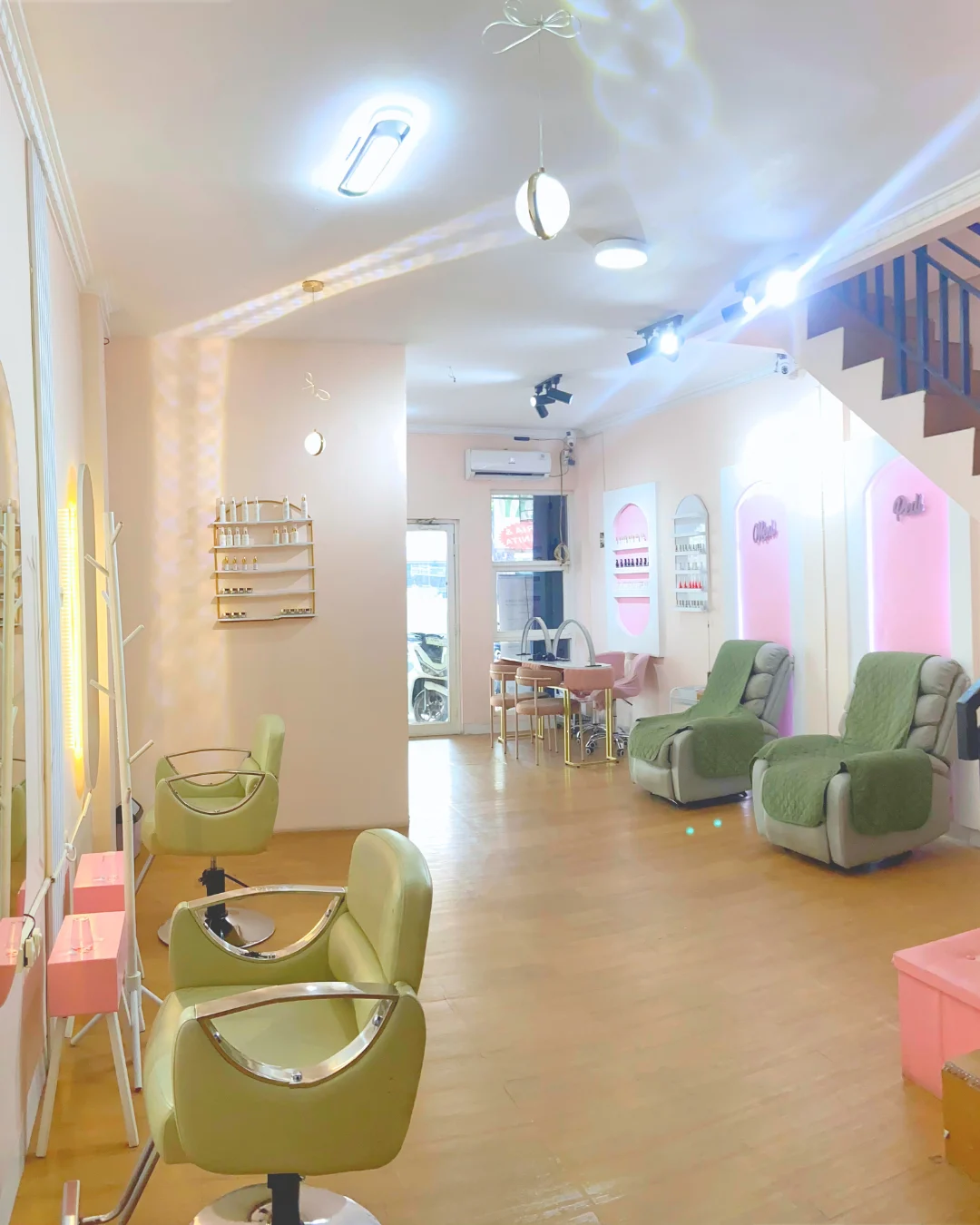 RC’L Aesthetic Cikarang